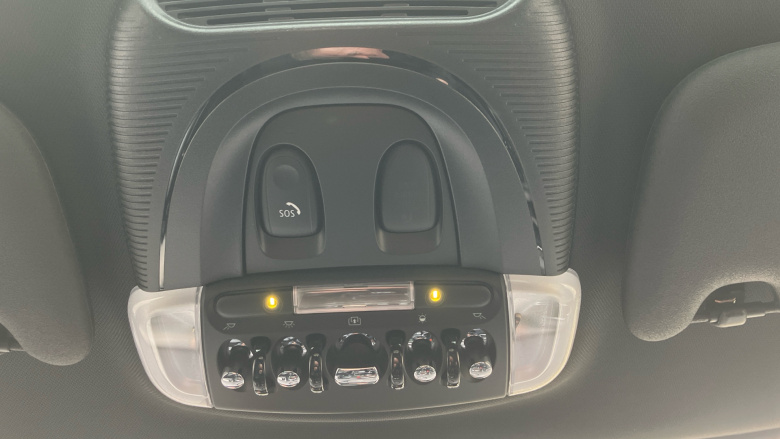 MINI Hatchback 1.5 Cooper Exclusive 5dr Auto [Comfort/Nav Pack] Petrol Hatchback